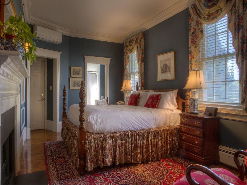 Francis Malbone House Inn image