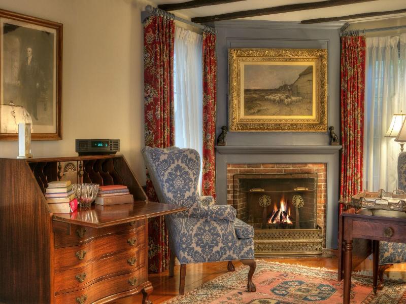 Francis Malbone House Inn image