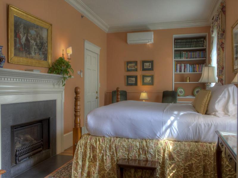 Francis Malbone House Inn image