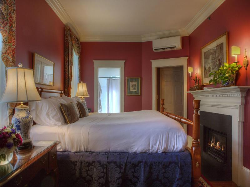 Francis Malbone House Inn image