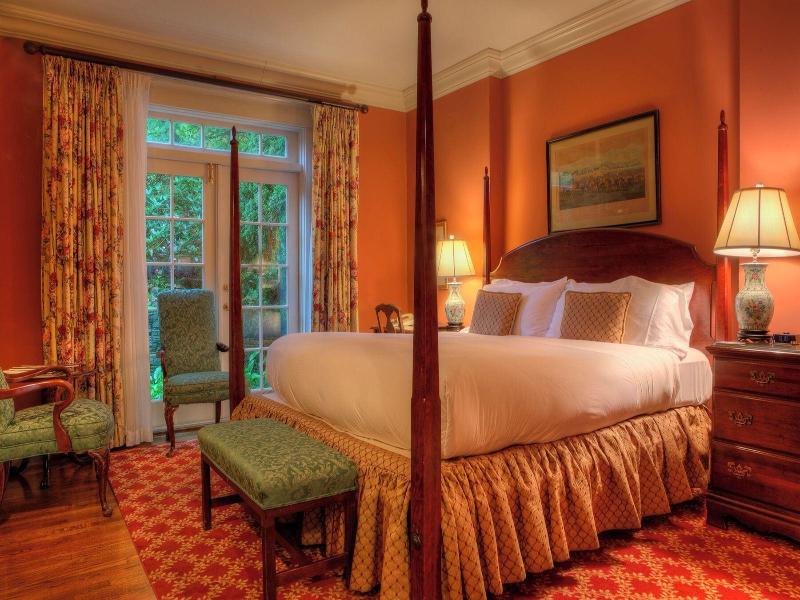 Francis Malbone House Inn image