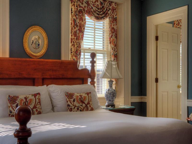 Francis Malbone House Inn image