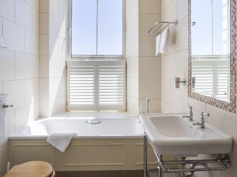 Mullion Cove Hotel Spa image