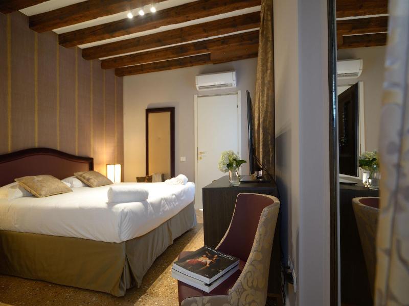 Residence La Fenice image