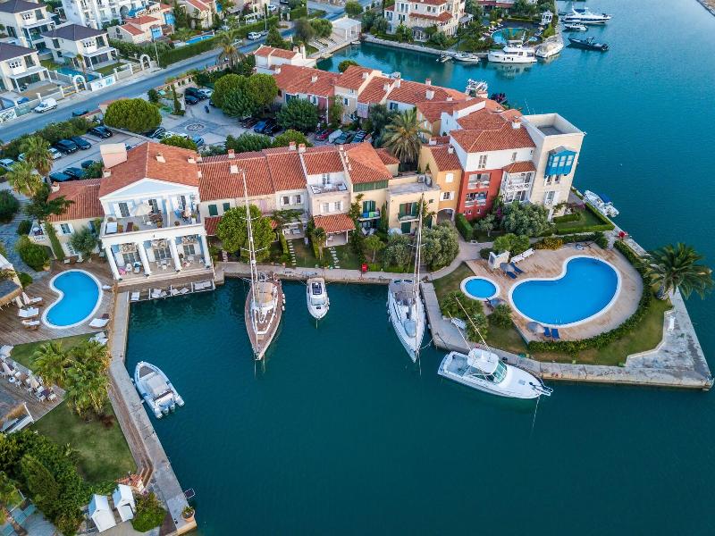 Port Alacati Hotel