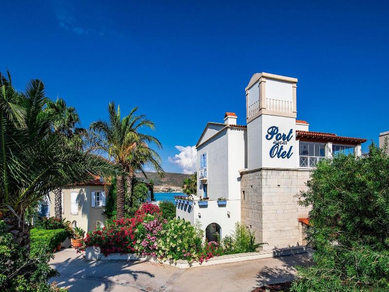 Port Alacati Hotel