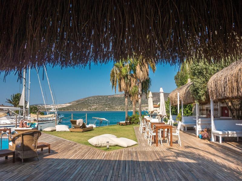 Port Alacati Hotel