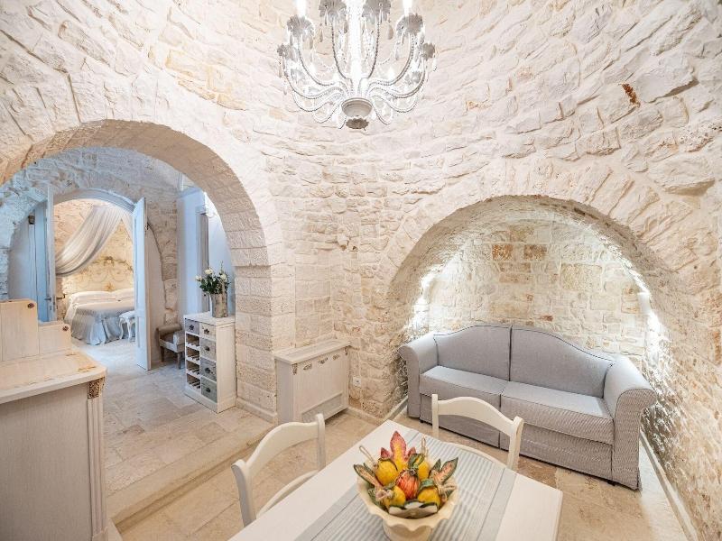 Romantic Trulli — view