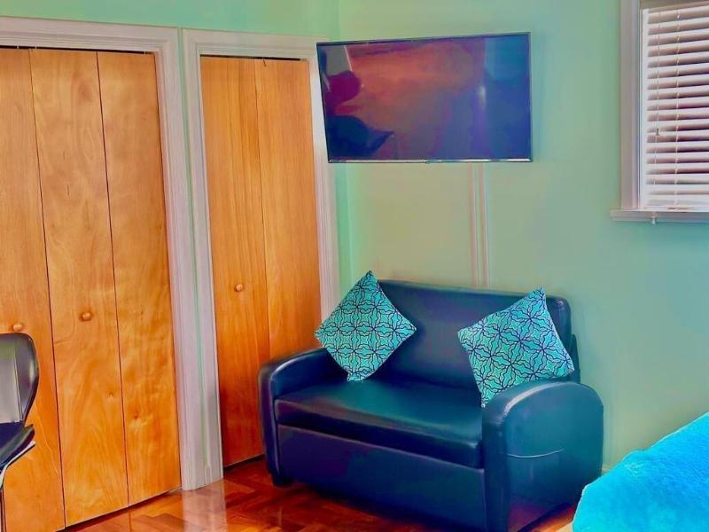 Blue House image