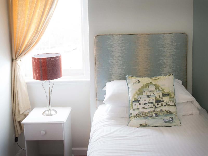 The Royal Oak Hotel image