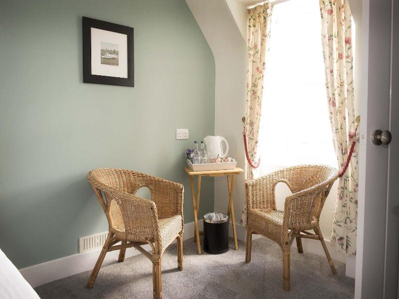 The Royal Oak Hotel image