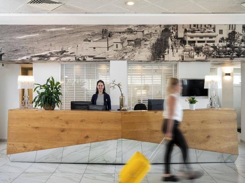 Maxim Hotel Tel Aviv image