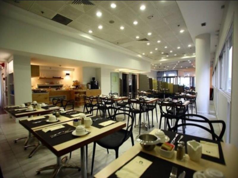Maxim Hotel Tel Aviv image