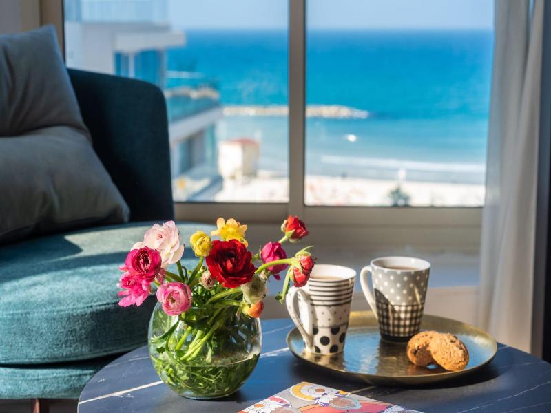 Maxim Hotel Tel Aviv image