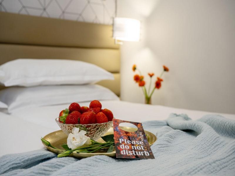 Maxim Hotel Tel Aviv image