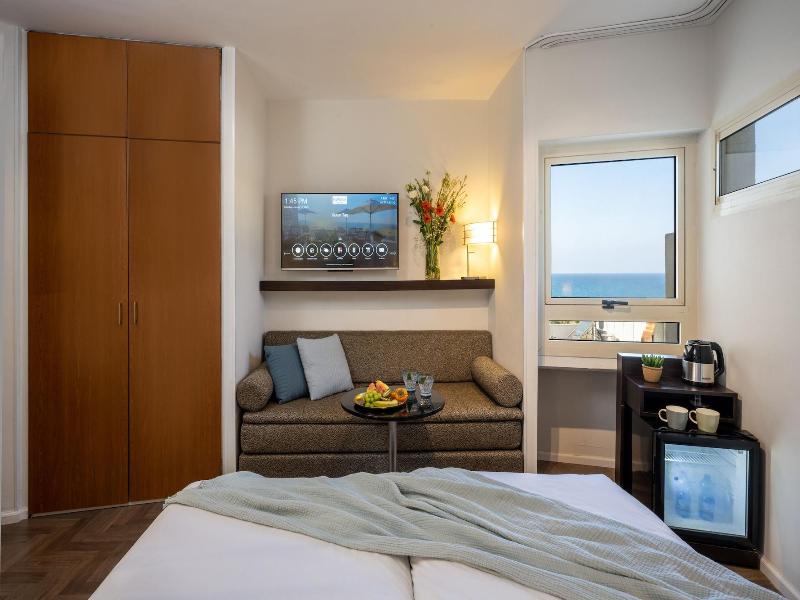 Maxim Hotel Tel Aviv image