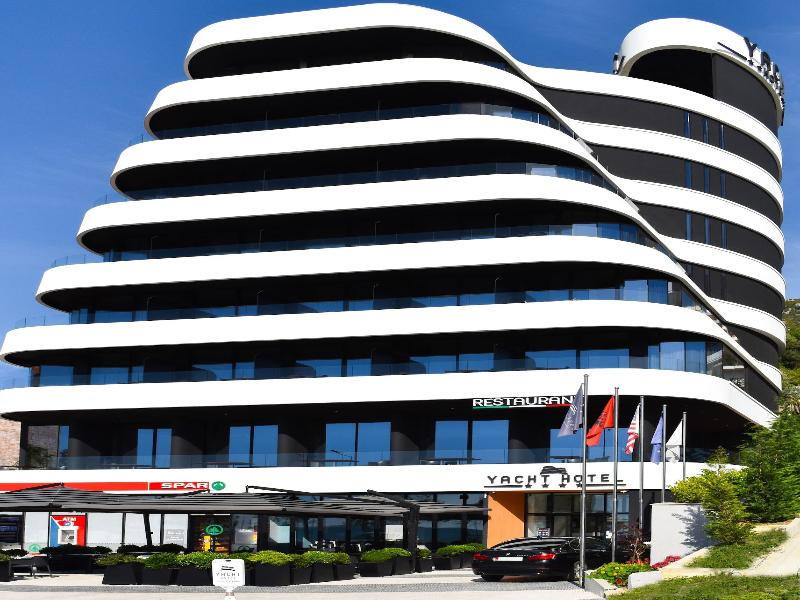 Yacht Hotel image