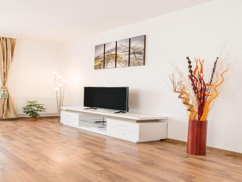 Corvin Holiday Apartment Hotel image