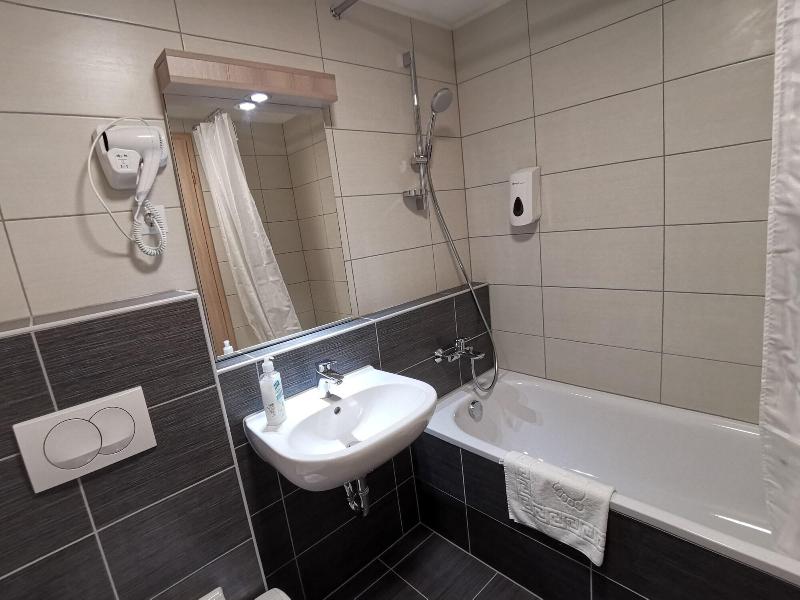 Corvin Holiday Apartment Hotel image