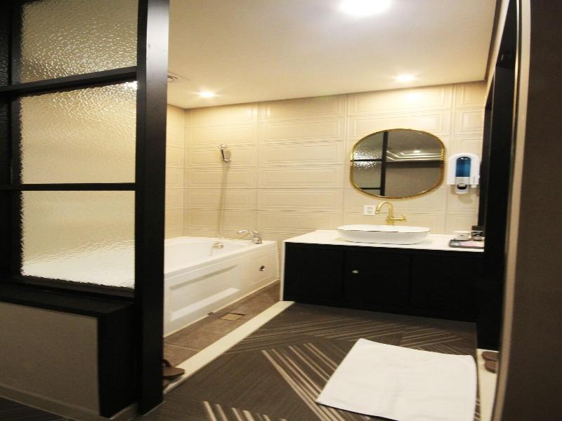 Amare Hotel image