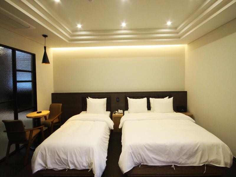 Amare Hotel image