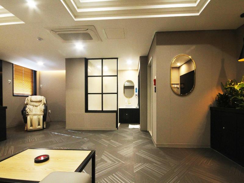 Amare Hotel image