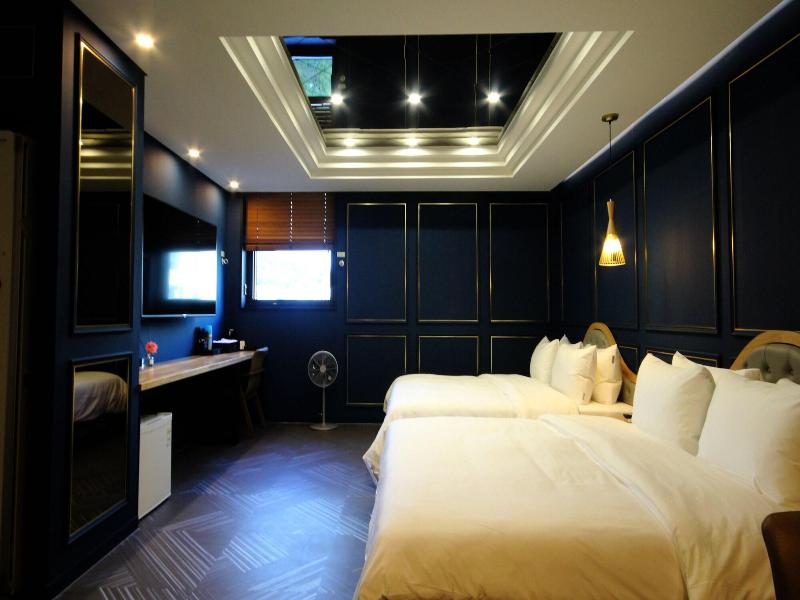 Amare Hotel image