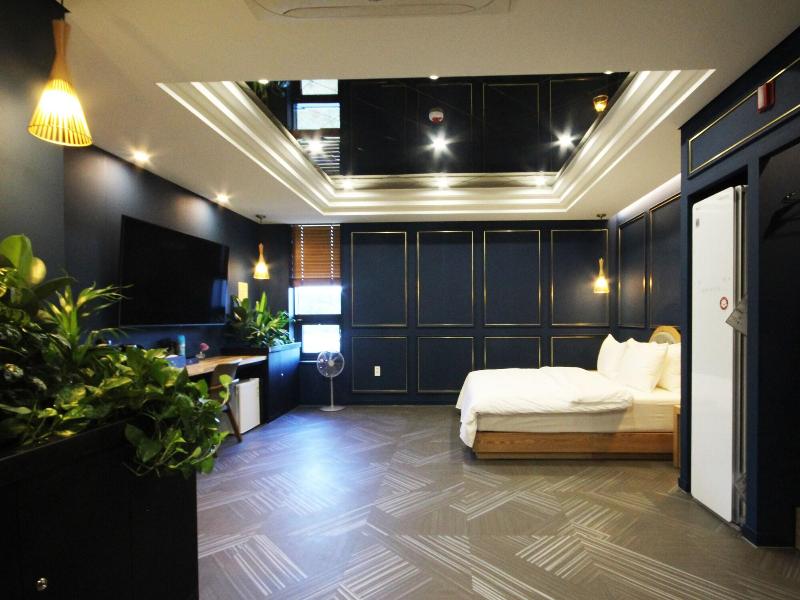 Amare Hotel image