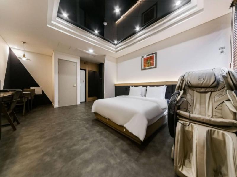 Amare Hotel image
