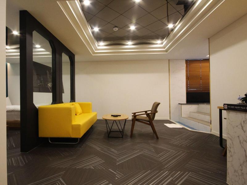 Amare Hotel image