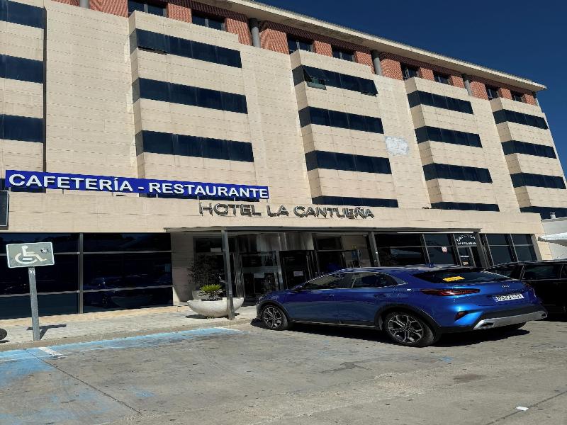 Hotel La Cantuena image