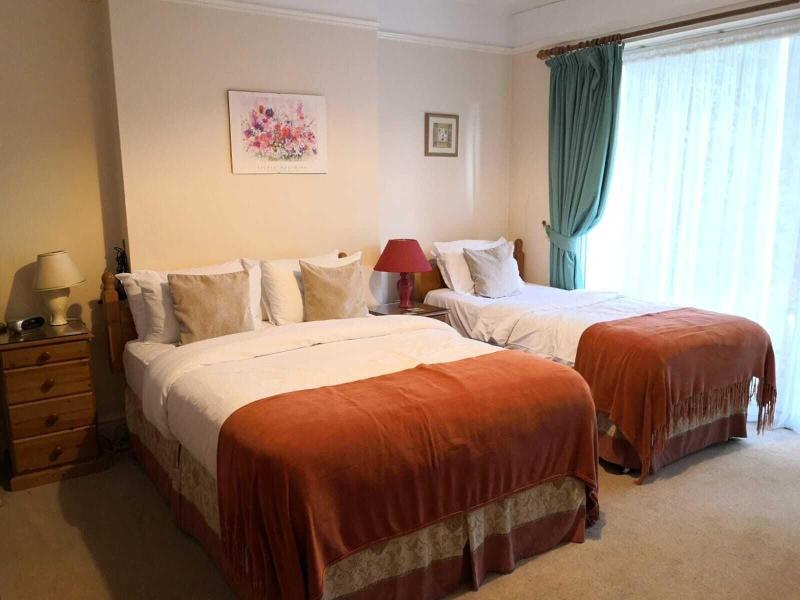 Pickwicks Guest House image