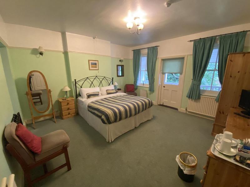 Pickwicks Guest House image
