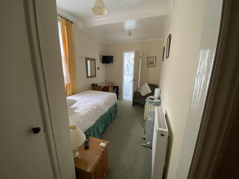 Pickwicks Guest House image