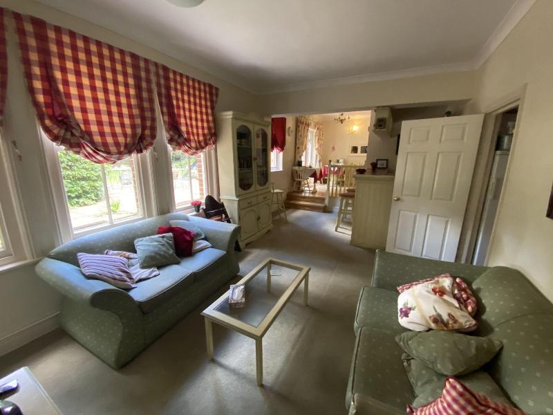 Pickwicks Guest House image