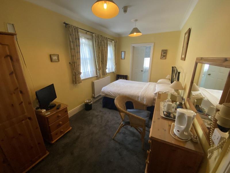 Pickwicks Guest House image
