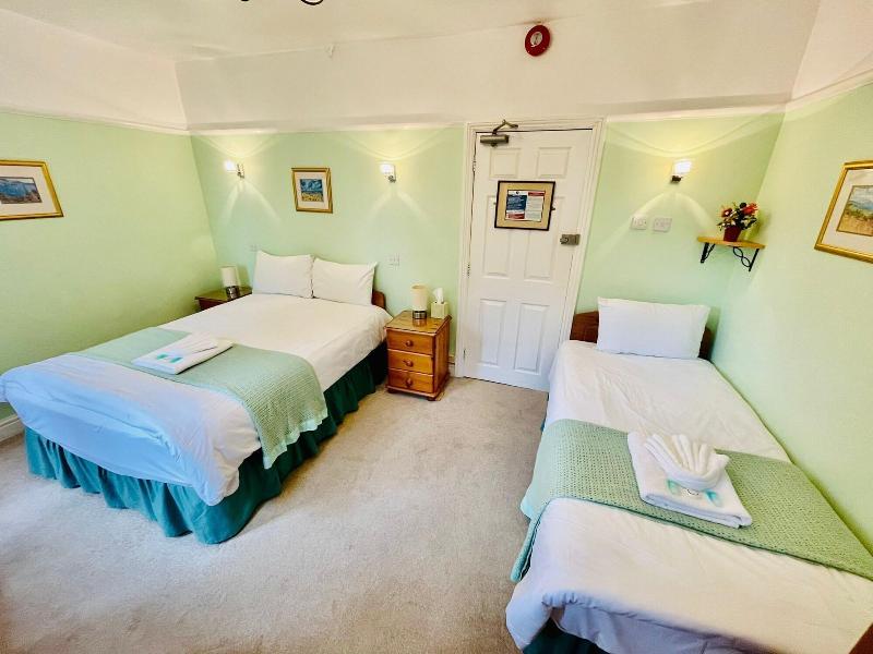 Pickwicks Guest House image