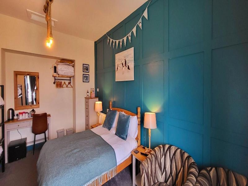 The Ring Pub Bed And Breakfast image