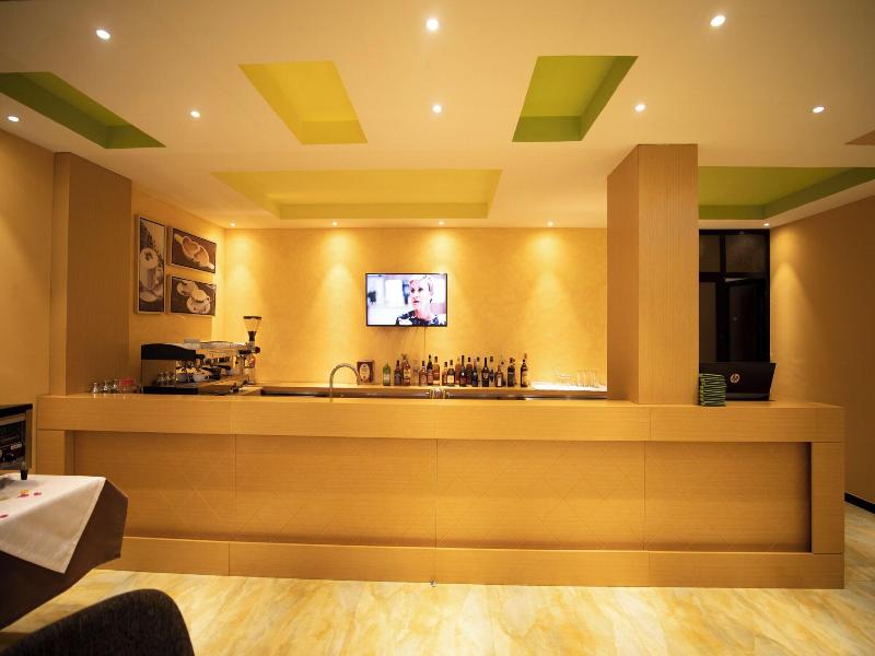 Vamos Addis Hotel image