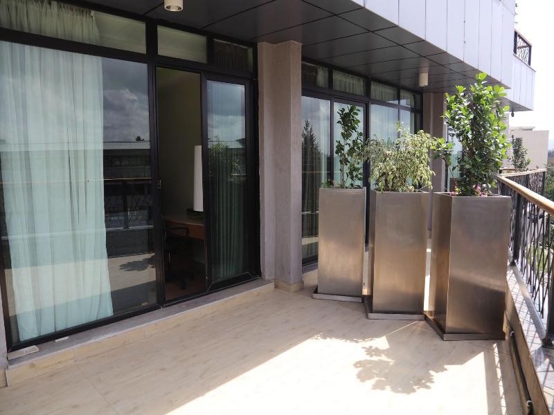 Vamos Addis Hotel image