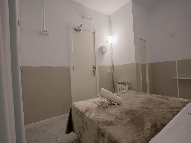 Hostal Hera image