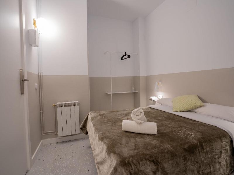 Hostal Hera image