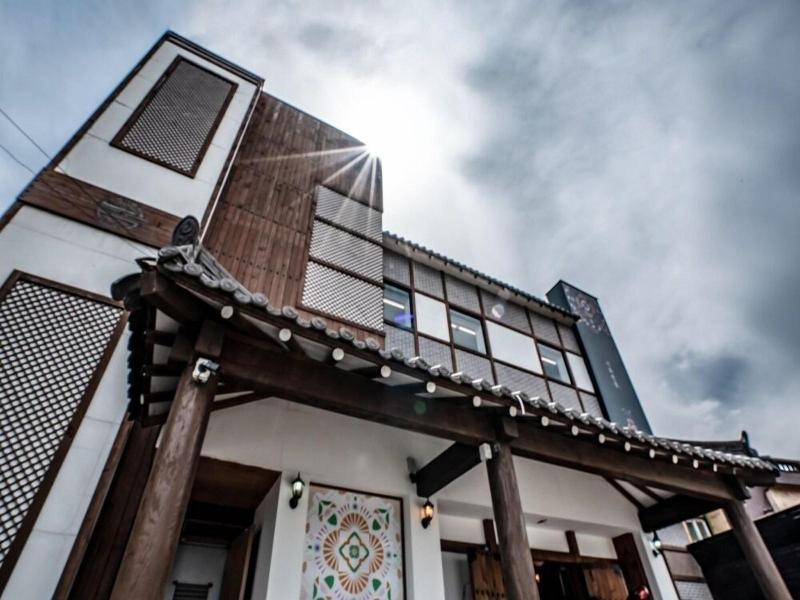 Hotelarrive Jeonju Sihwayeonpung image