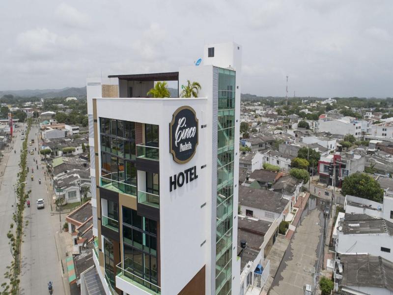 Hotel Cinco Monteria