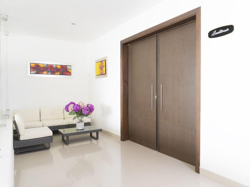 Hotel Cinco Monteria