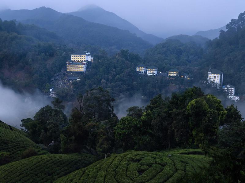 The Grand Cliff Resort Munnar image