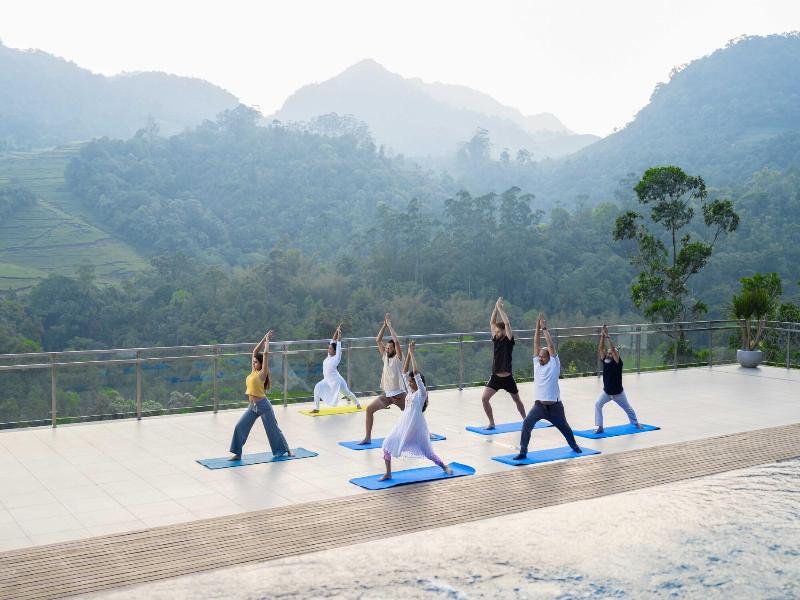 The Grand Cliff Resort Munnar image