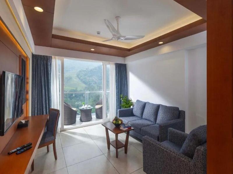 The Grand Cliff Resort Munnar image