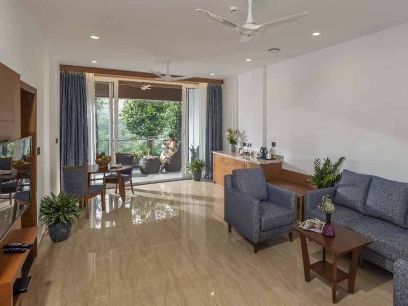 The Grand Cliff Resort Munnar image