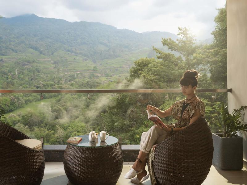 The Grand Cliff Resort Munnar image